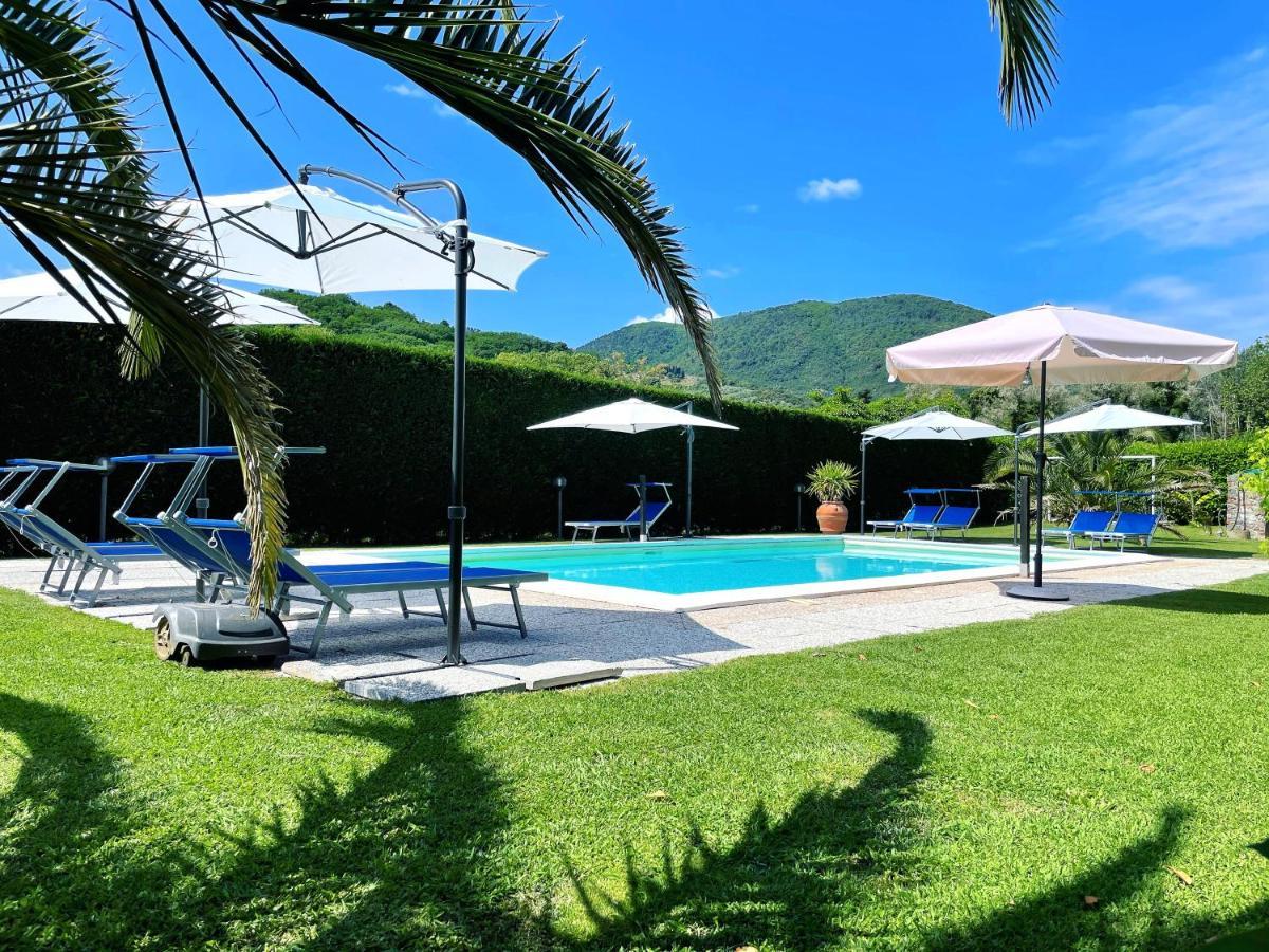 לוקה Agriturismo La Conte מראה חיצוני תמונה